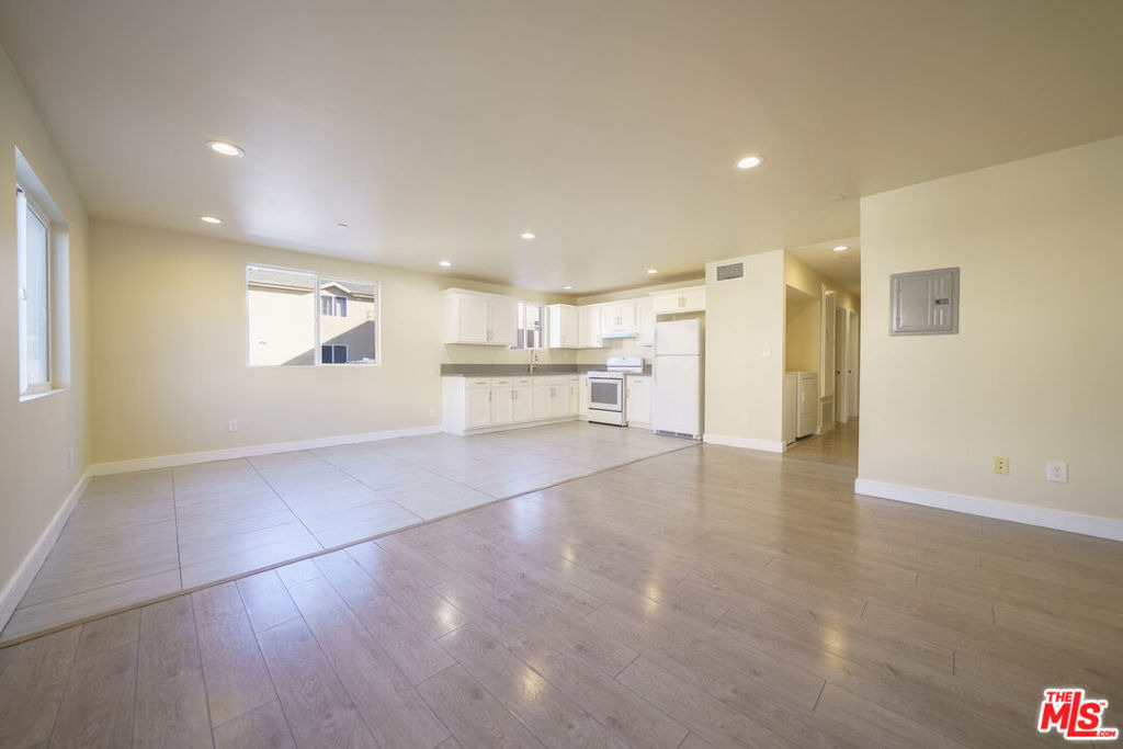 6514 Brynhurst - Photo 3