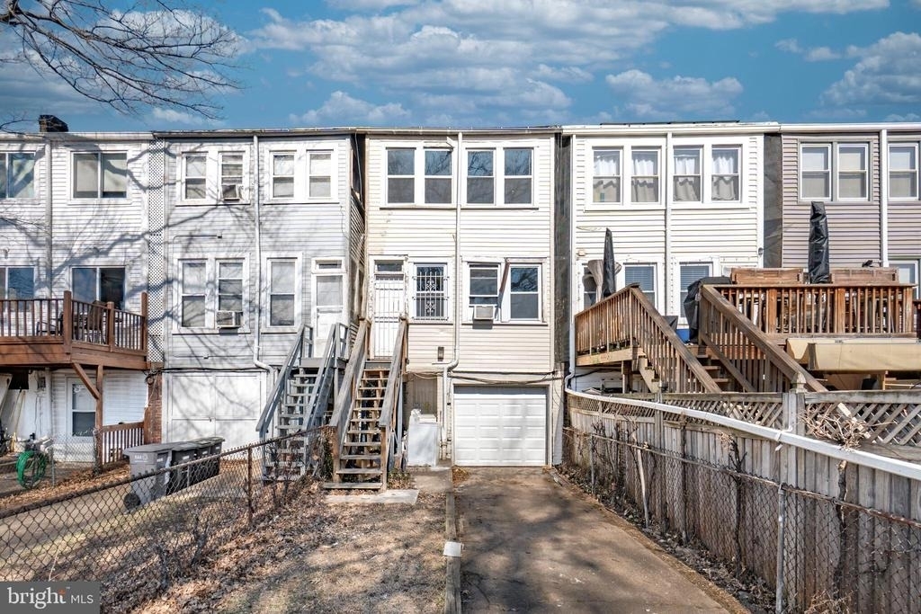 1805 Potomac Avenue Se - Photo 38