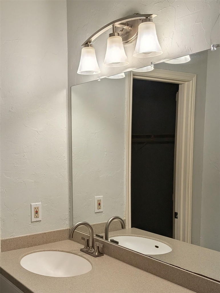 2529 Rio Grande St - Photo 15