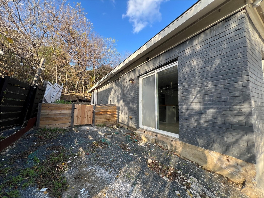 3310 Hycreek Dr - Photo 13