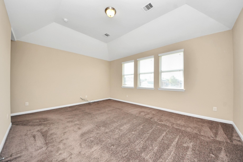 27419 Canyon Reach Drive - Photo 34