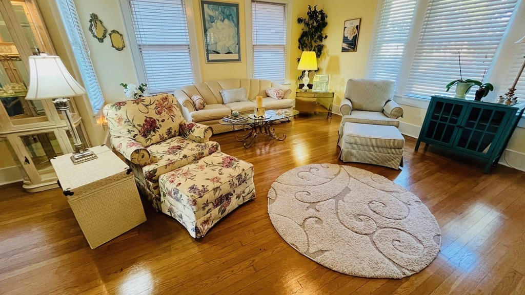 4623 Avenue N 1/2 - Photo 9