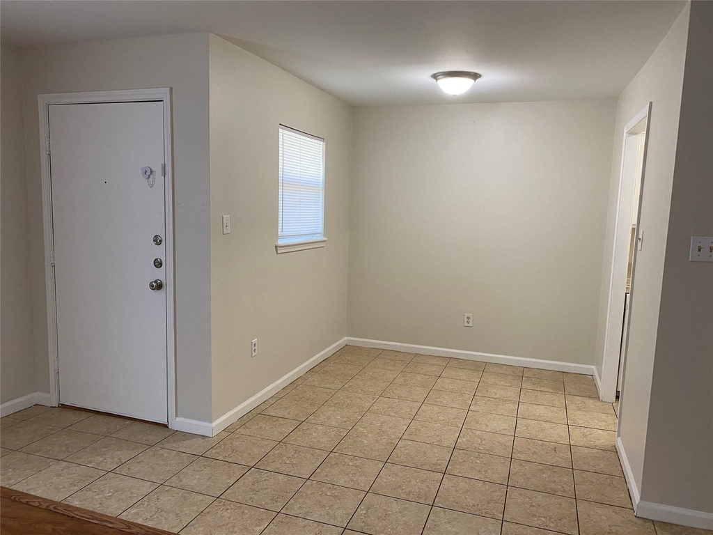 130 Oyster Creek Drive - Photo 2