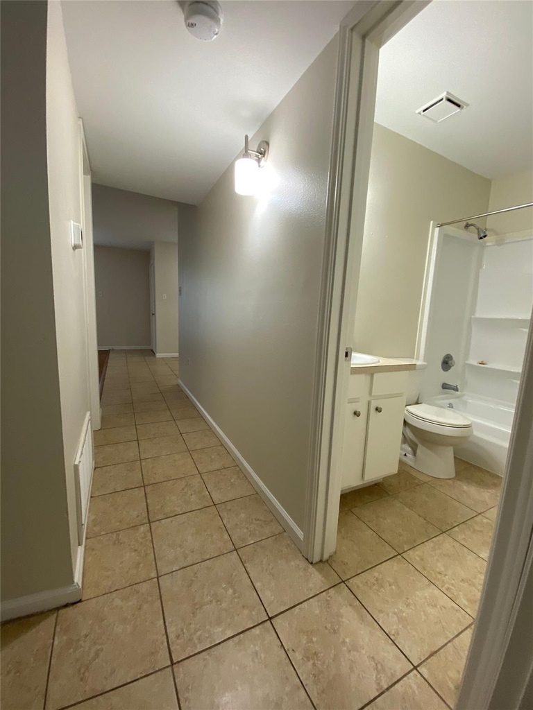 130 Oyster Creek Drive - Photo 8