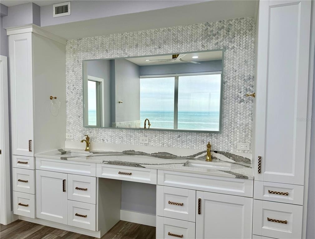 1600 Gulf Boulevard - Photo 5