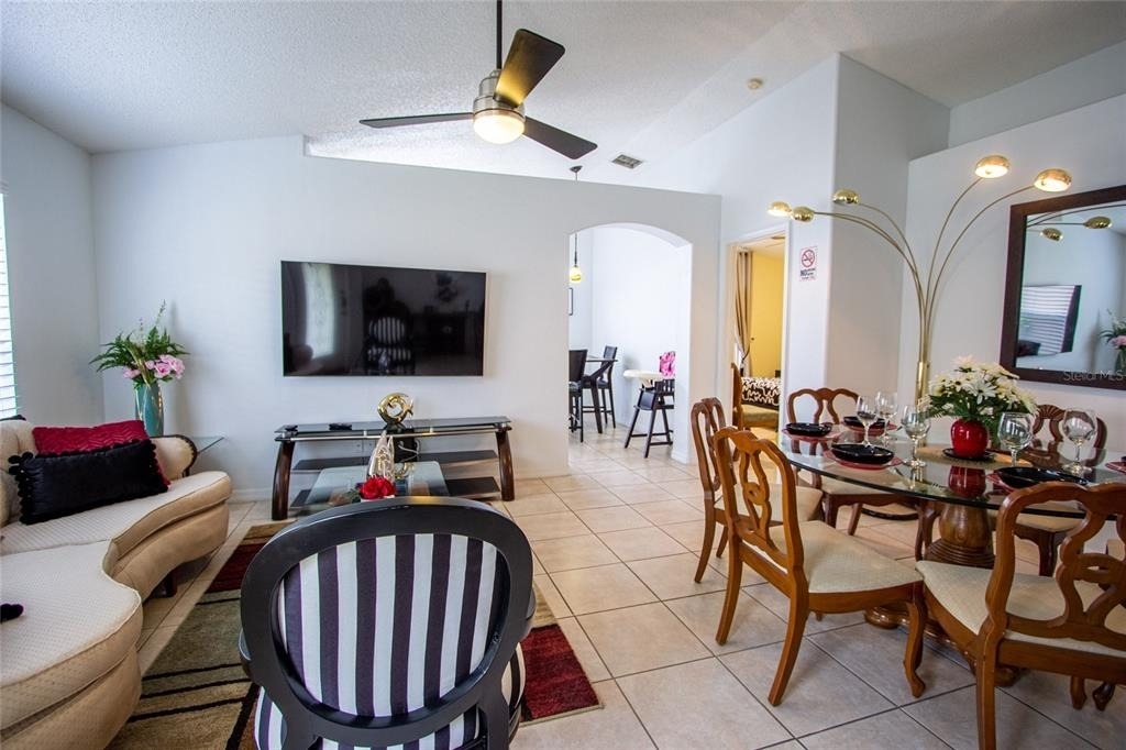 1832 Wimbledon Street - Photo 6