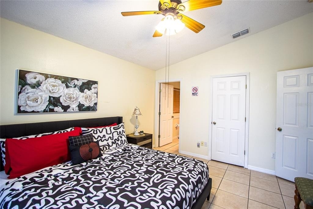 1832 Wimbledon Street - Photo 16
