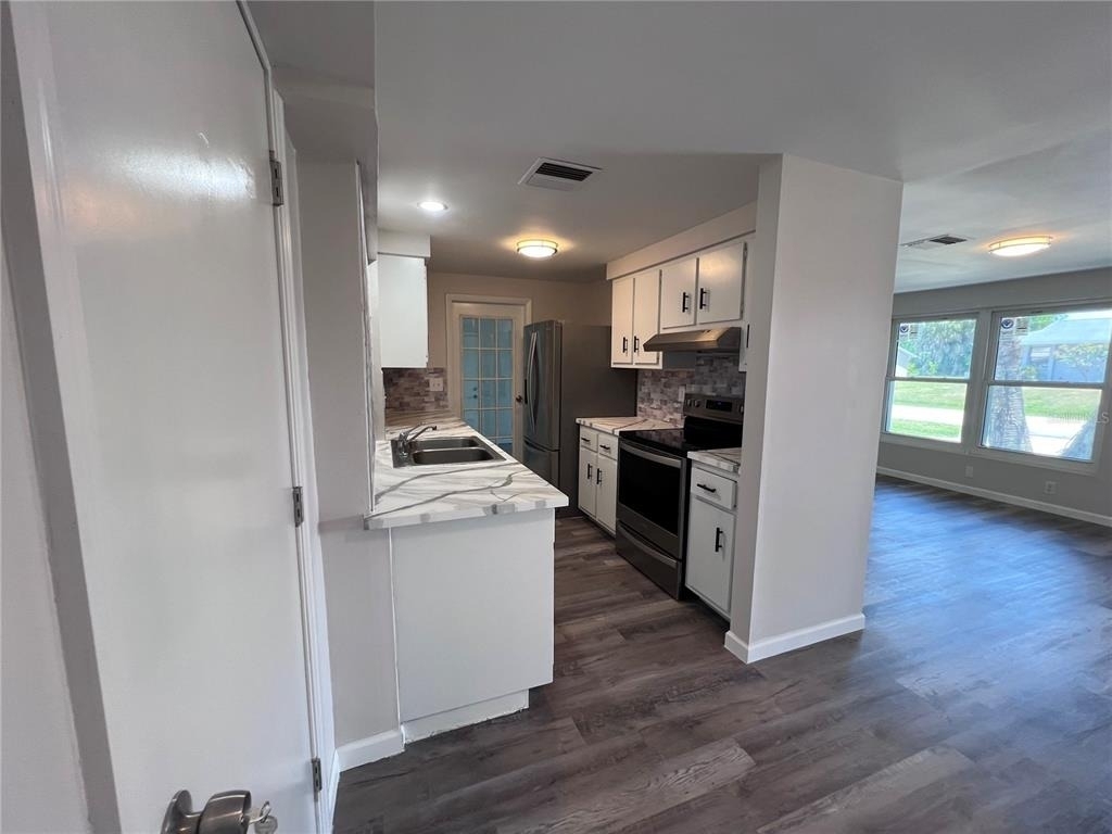 4123 Michel Tree Street - Photo 6