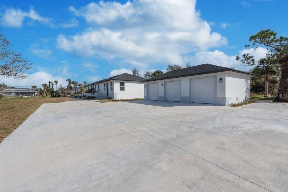260 Rotonda Boulevard - Photo 12