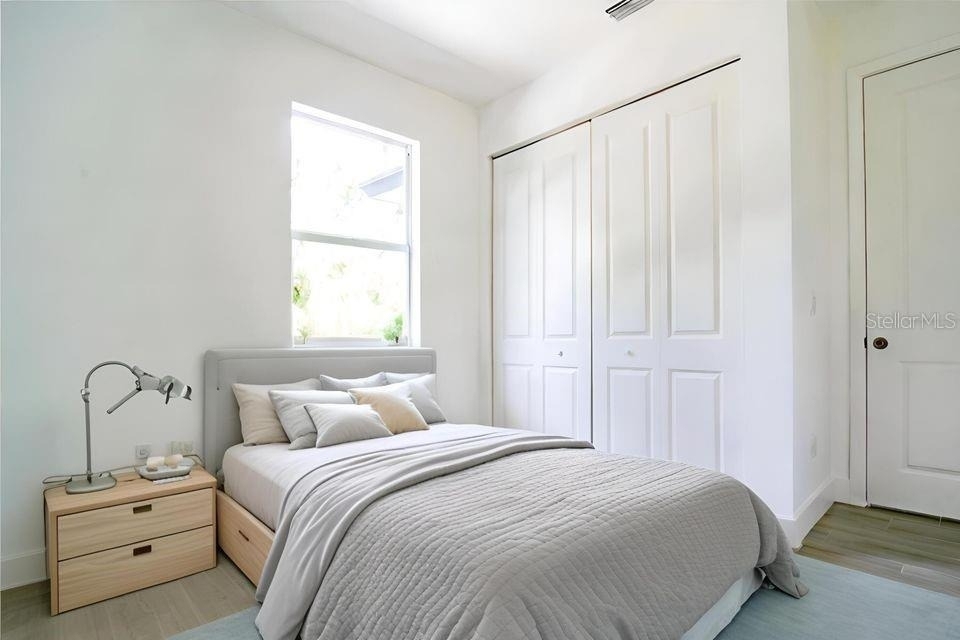 260 Rotonda Boulevard - Photo 7