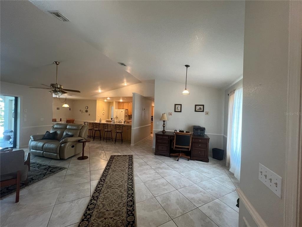 3177 Clifford Street - Photo 2