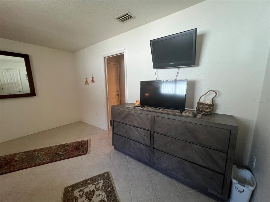 3177 Clifford Street - Photo 15