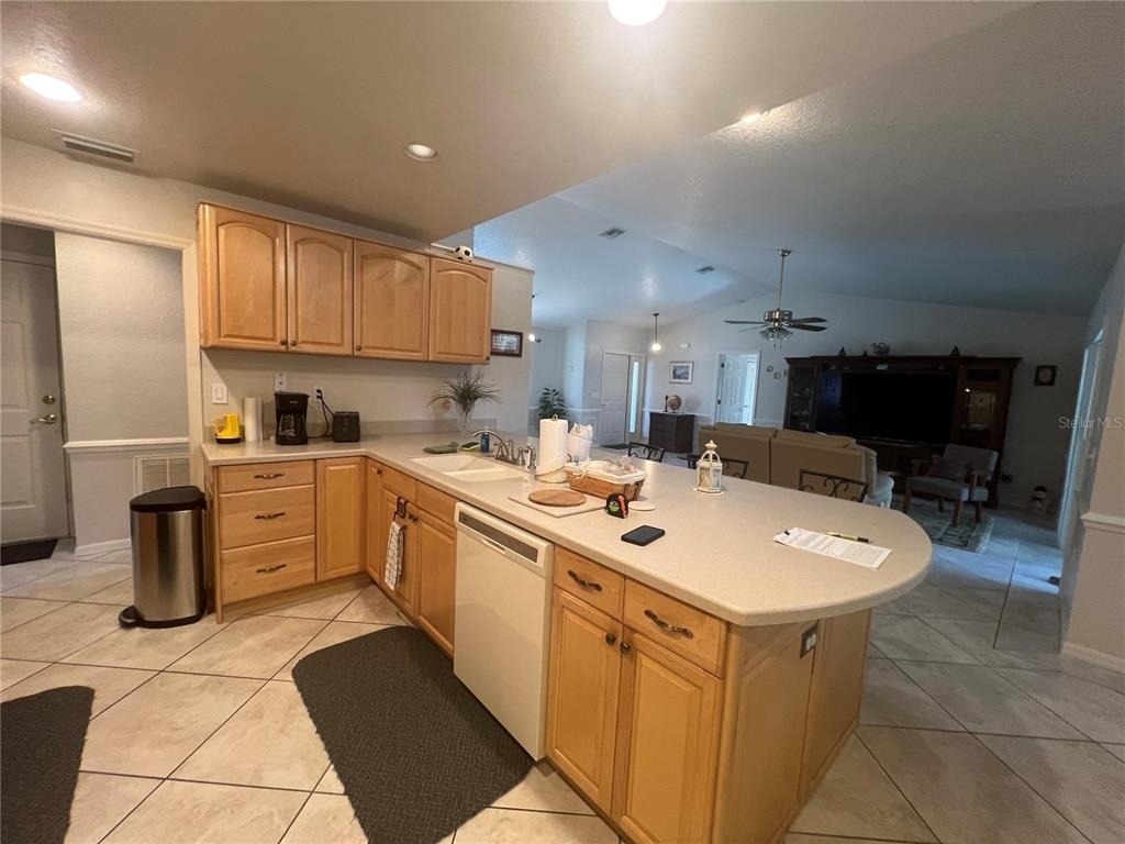 3177 Clifford Street - Photo 7
