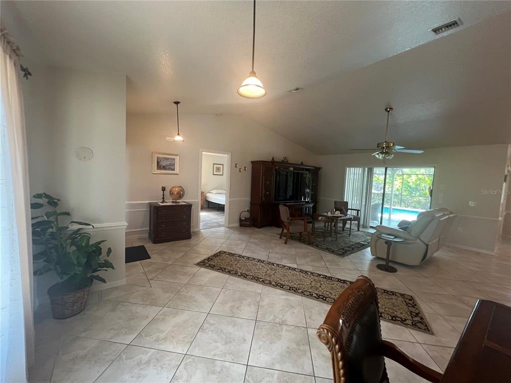 3177 Clifford Street - Photo 3