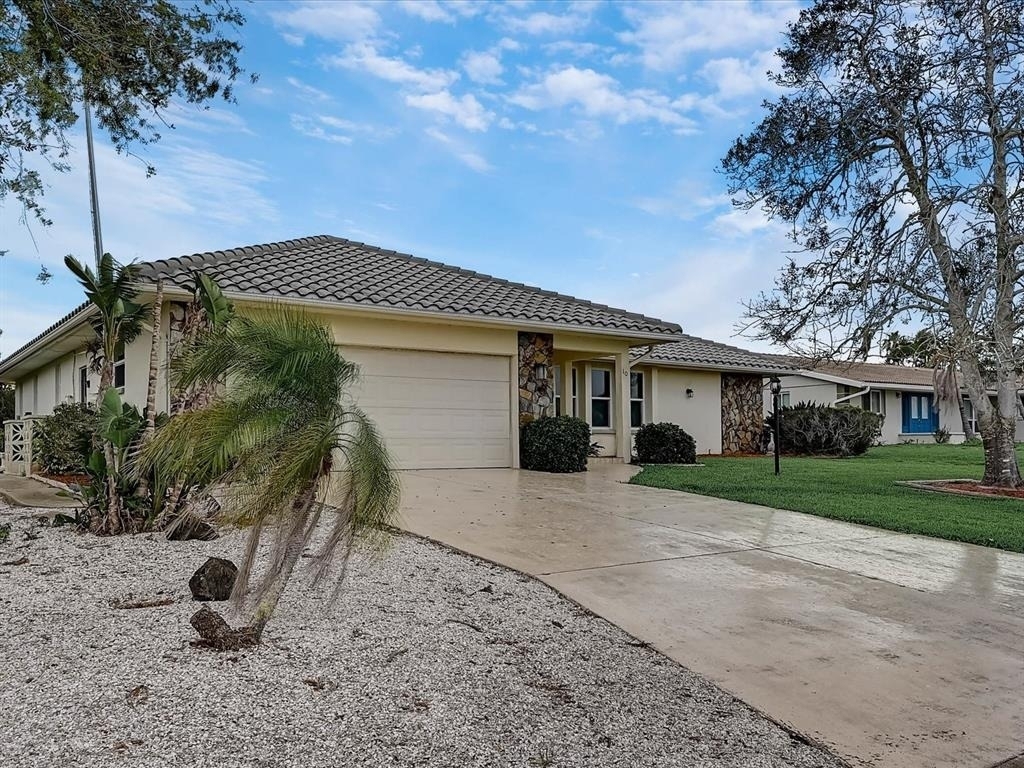 10 Stone Mountain Boulevard - Photo 1