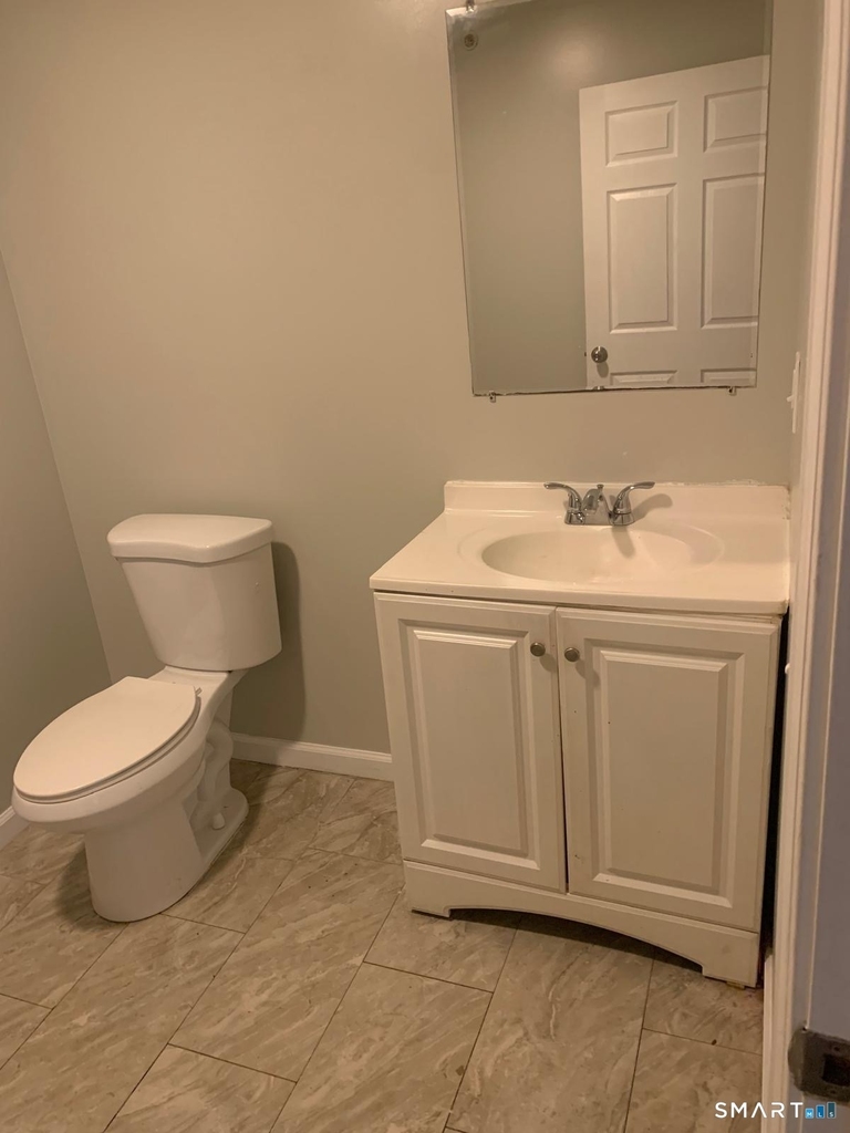 1410 Stratford Avenue - Photo 4