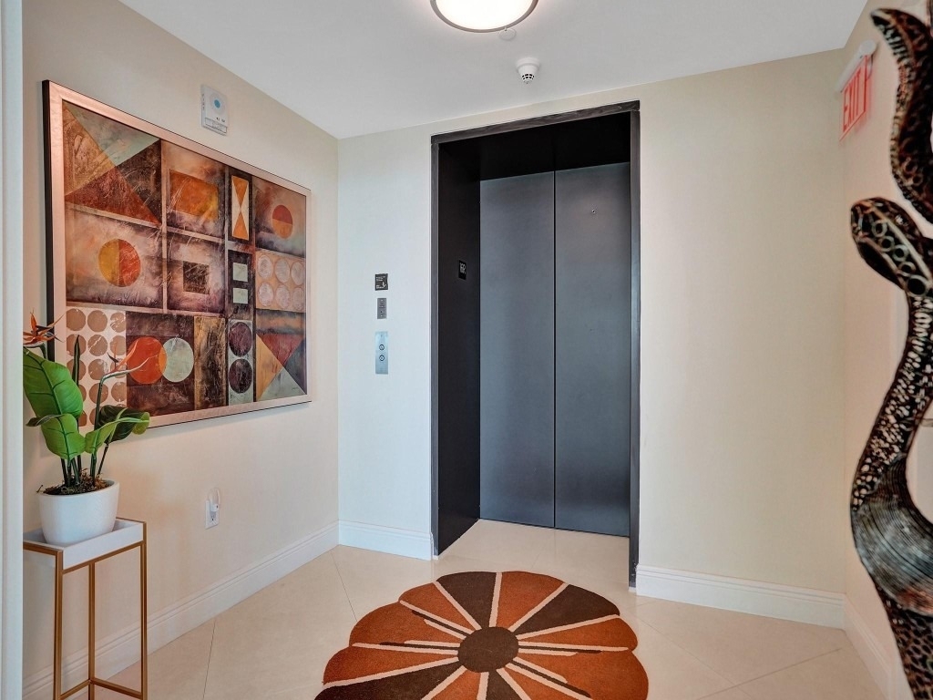 101 S Fort Lauderdale Beach Boulevard - Photo 2