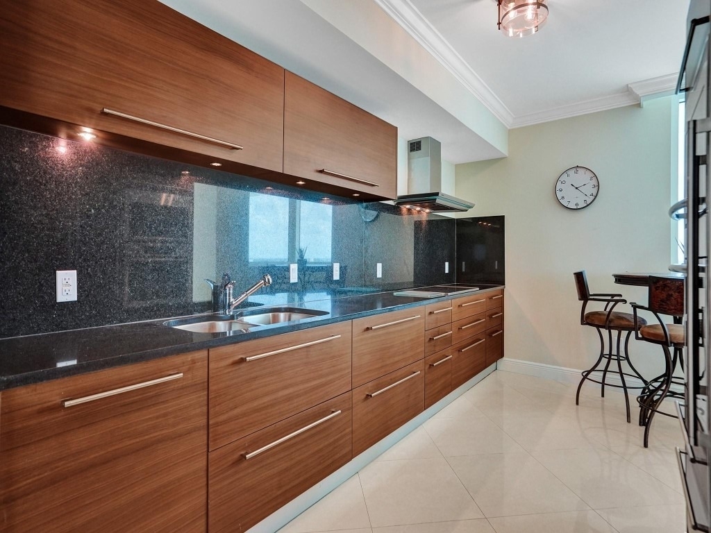 101 S Fort Lauderdale Beach Boulevard - Photo 32