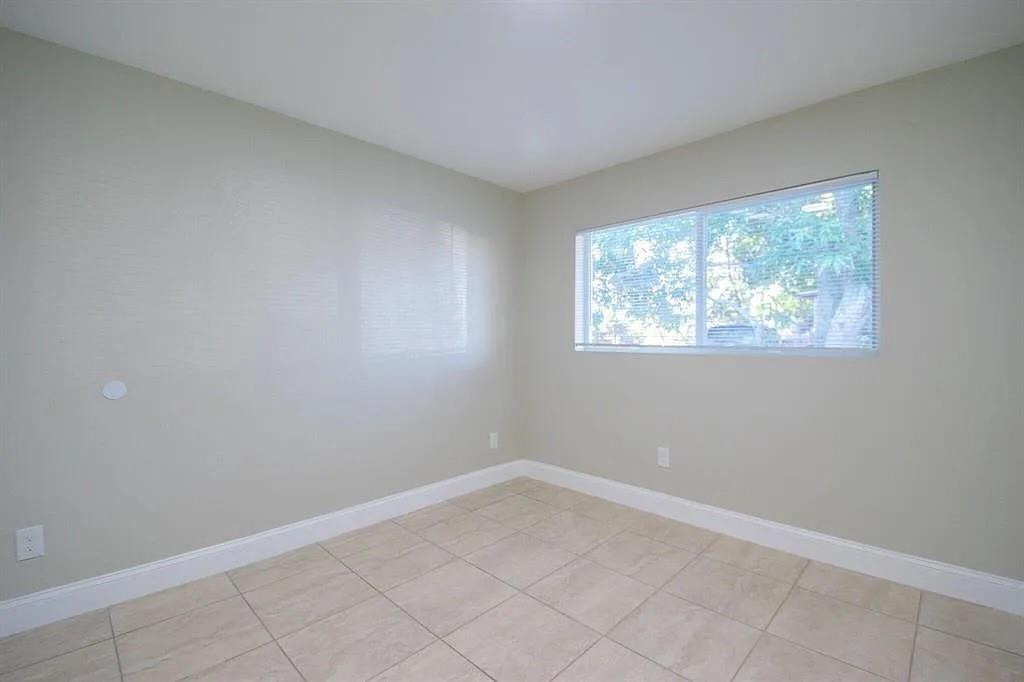 508 N 23rd Street - Photo 11