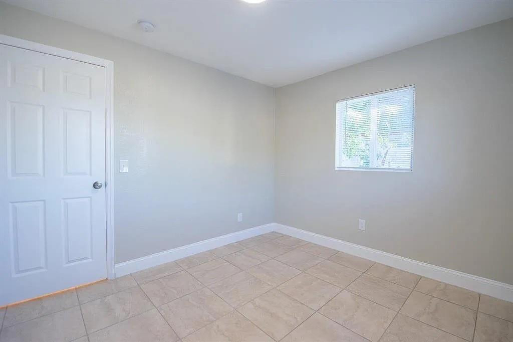 508 N 23rd Street - Photo 8