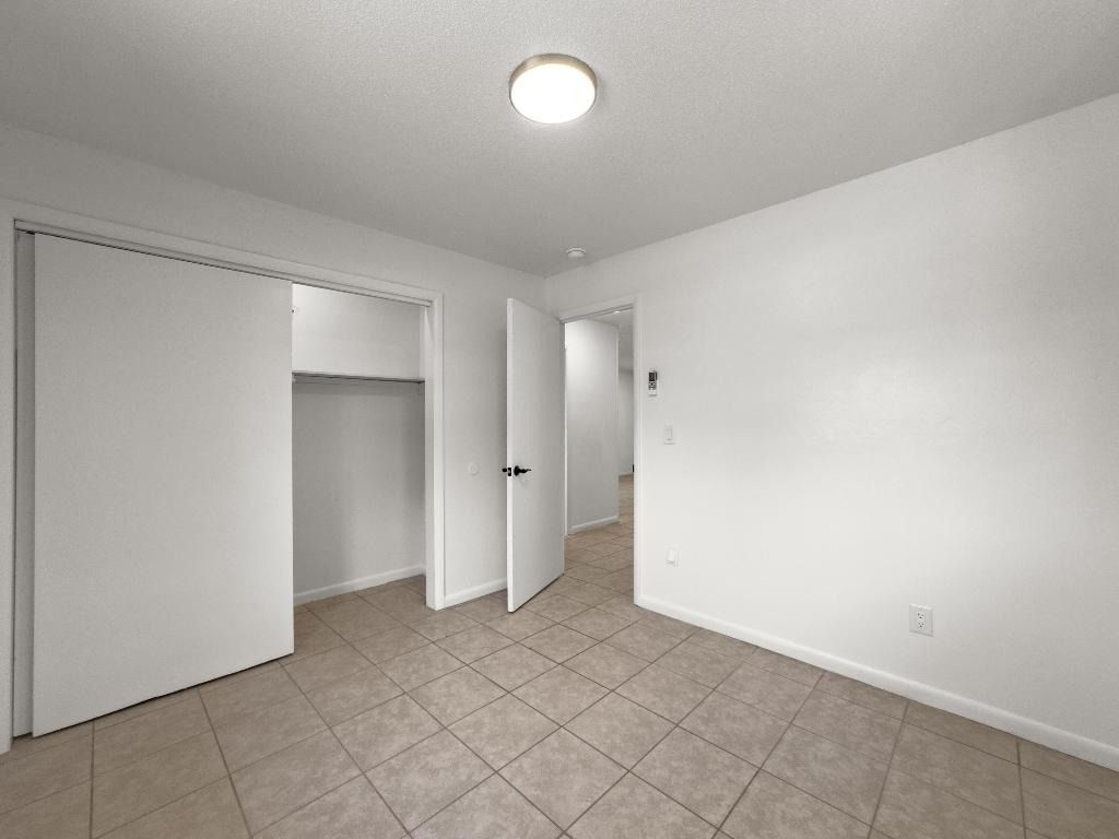 403 Ne 26th Court - Photo 11