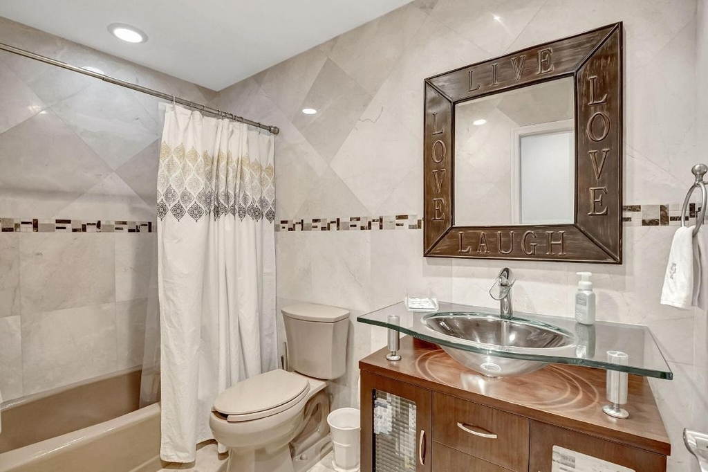 804 Foxpointe Circle - Photo 25