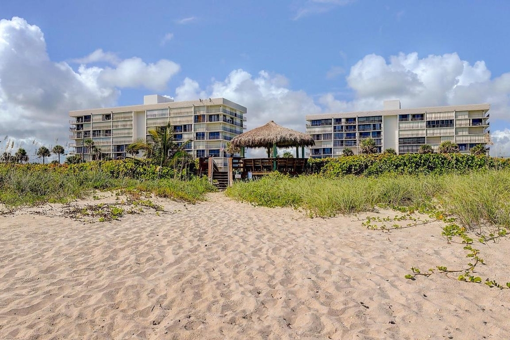 5059 N Highway A1a - Photo 2