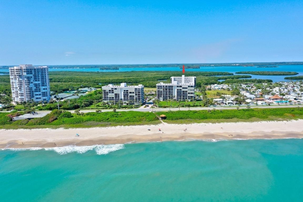 5059 N Highway A1a - Photo 0