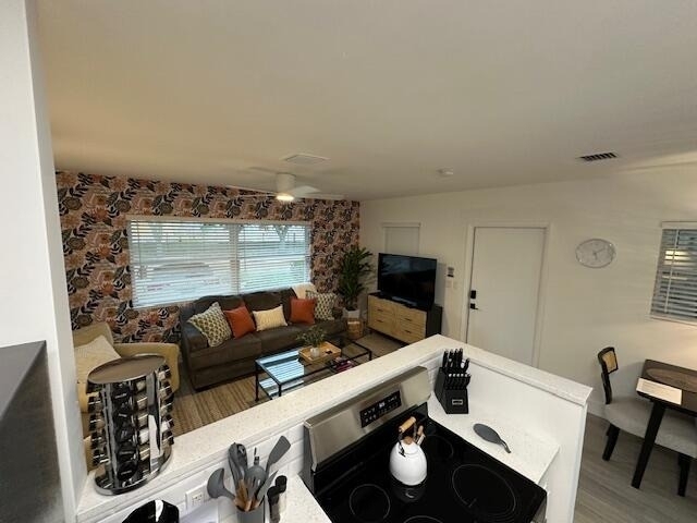 524 Eastwind Drive - Photo 4