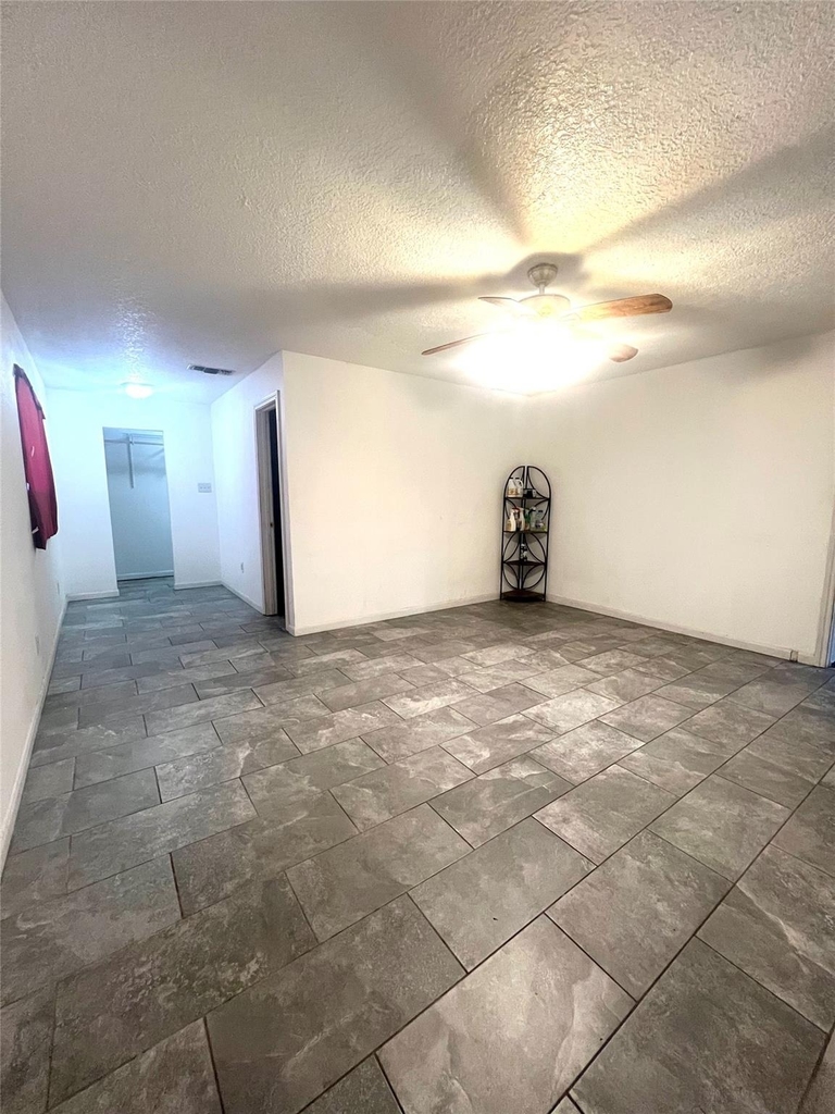 10515 Sagewind Drive - Photo 18