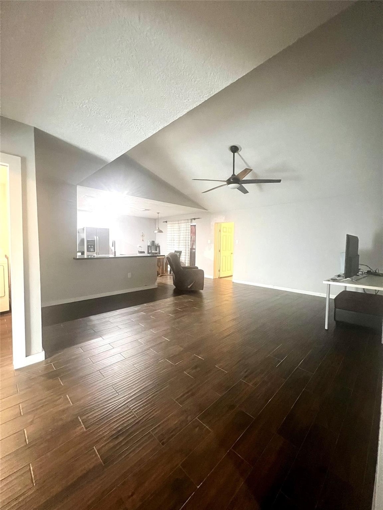 10515 Sagewind Drive - Photo 4