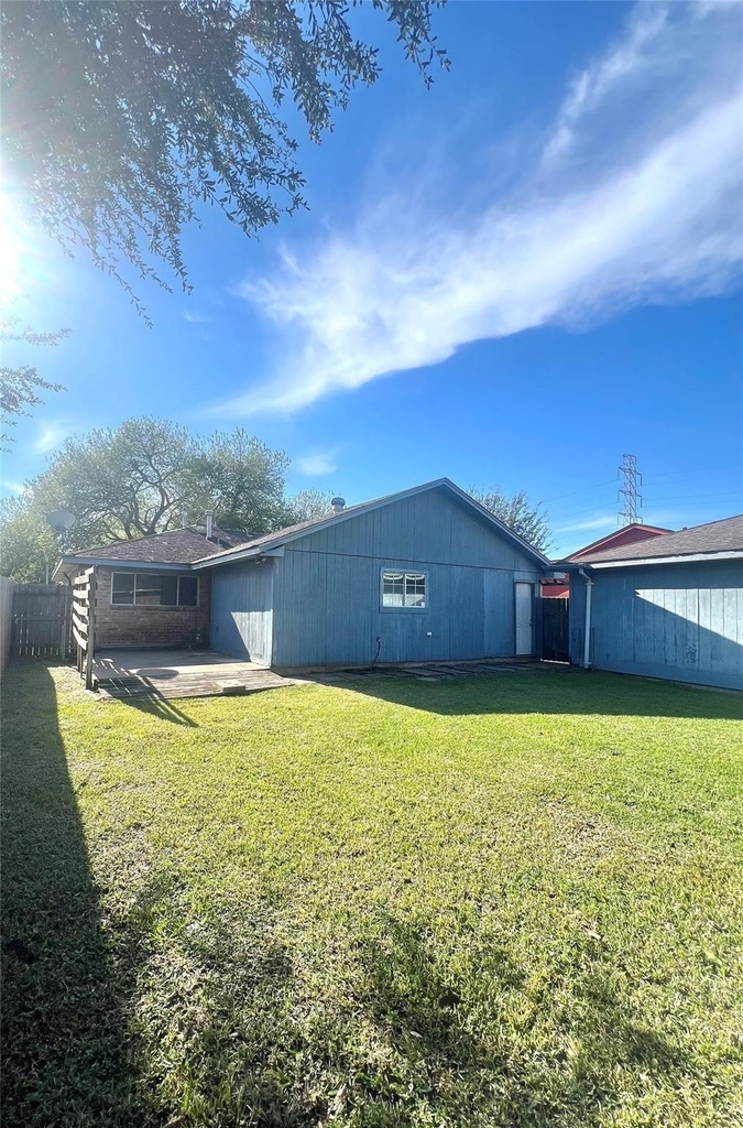 10515 Sagewind Drive - Photo 22