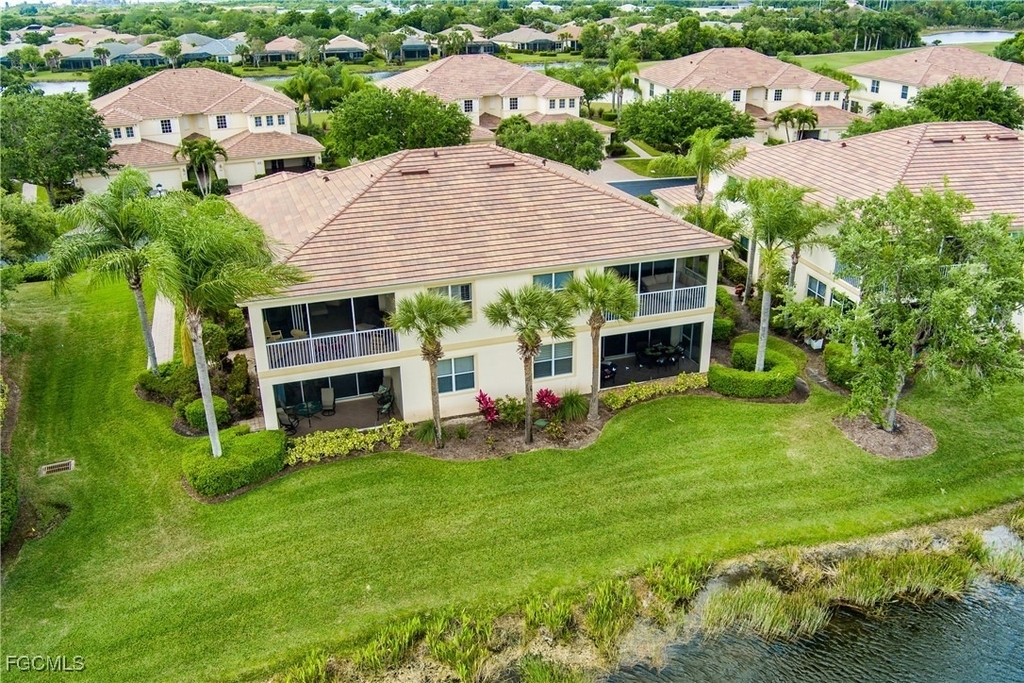 3120 Meandering Way - Photo 3