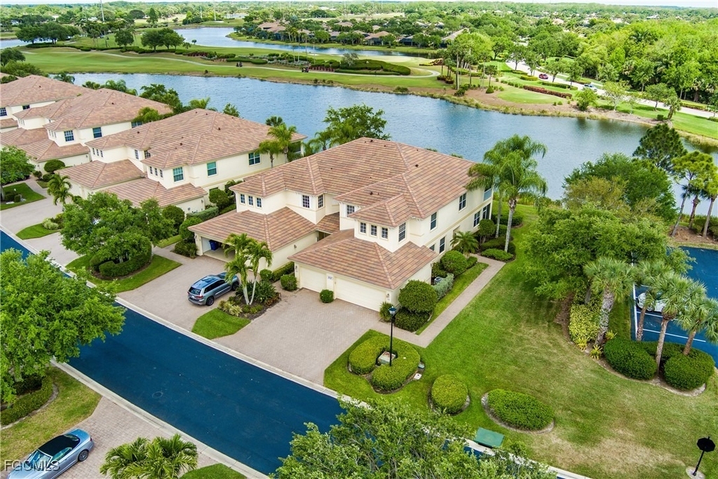 3120 Meandering Way - Photo 2
