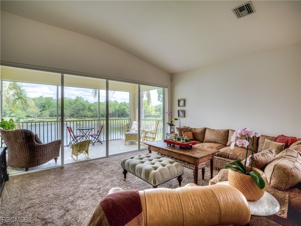 3120 Meandering Way - Photo 18