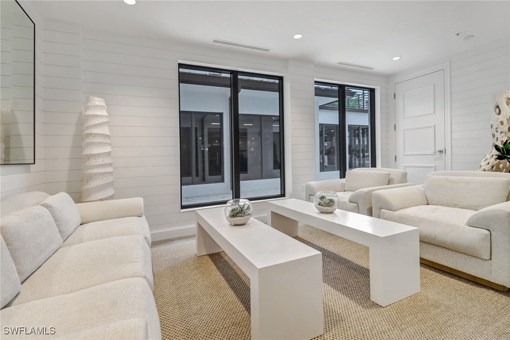 1115 Central Avenue - Photo 22