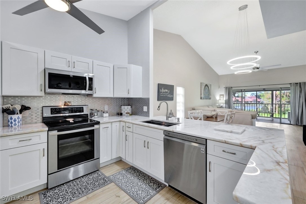 15400 Cedarwood Lane - Photo 4