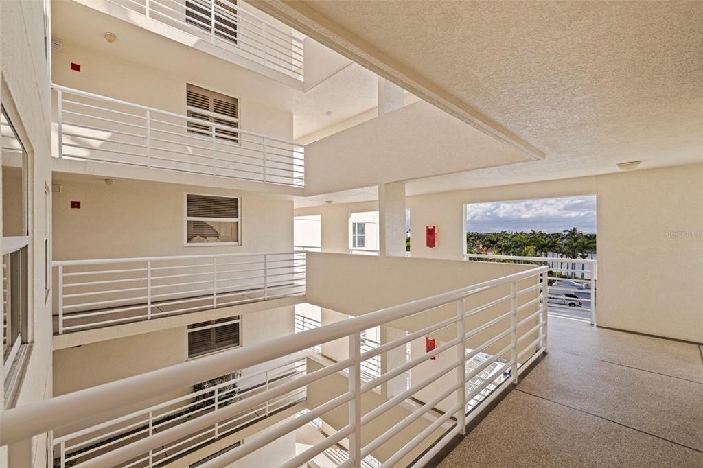 6105 Bahia Del Mar Circle - Photo 0