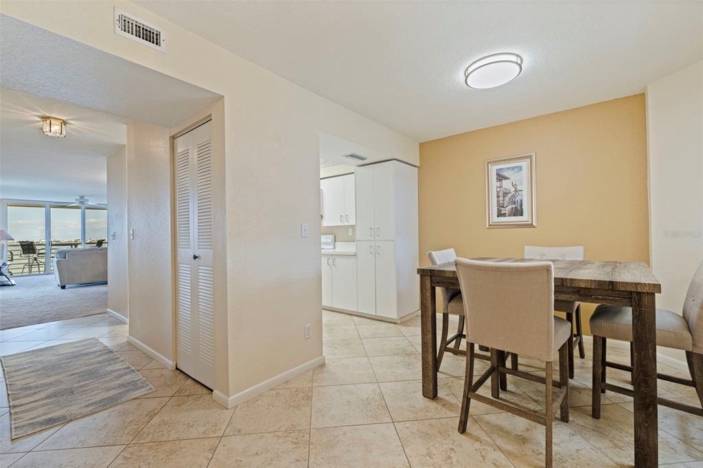 6105 Bahia Del Mar Circle - Photo 2