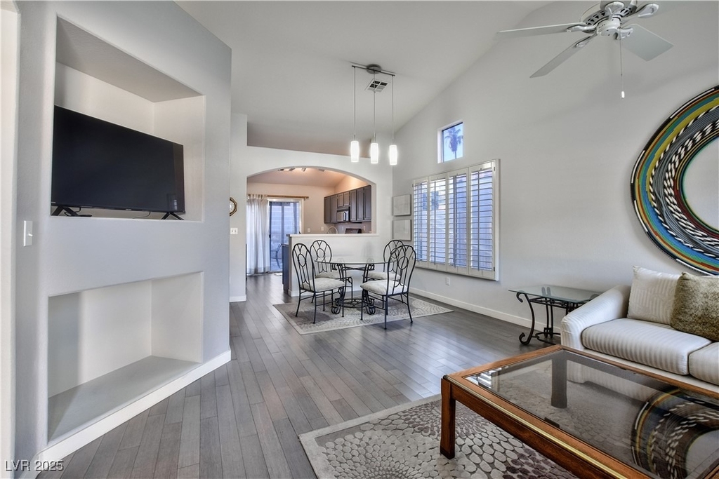 8041 Pottery Creek Drive - Photo 2