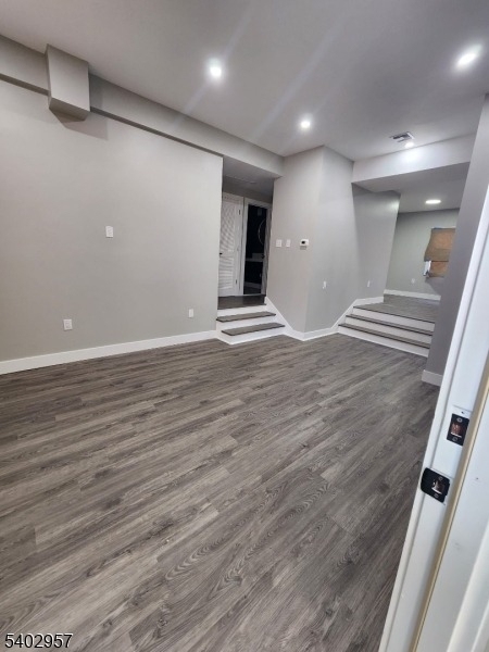 93 Hughes St - Photo 2