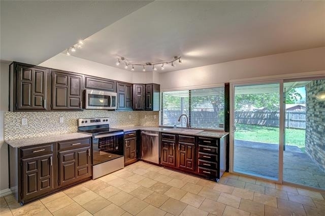 4232 Sweetgum Way - Photo 0