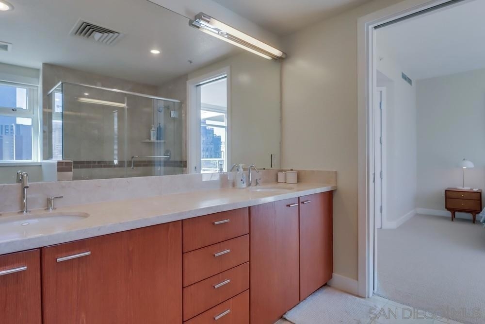 1199 Pacific Hwy - Photo 20