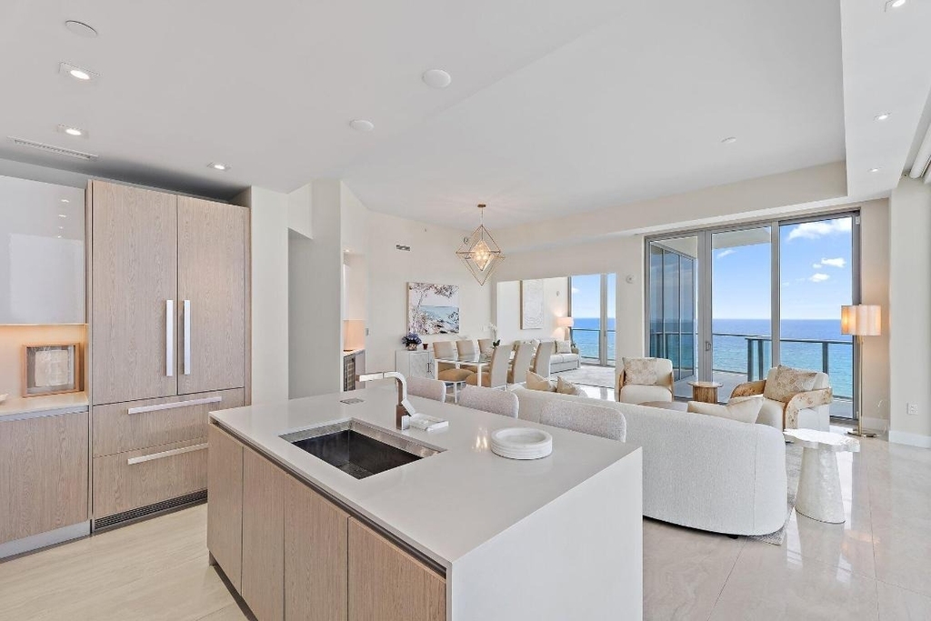 3100 N Ocean Drive - Photo 1