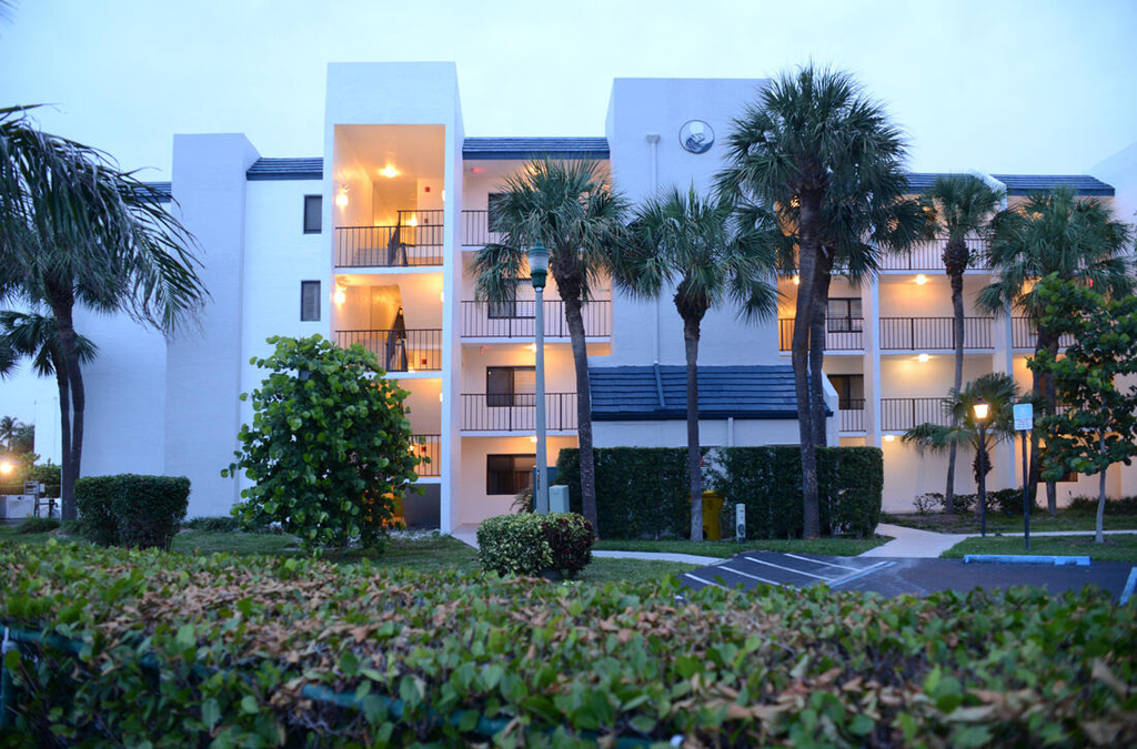 1605 S Us Highway 1 - Photo 21