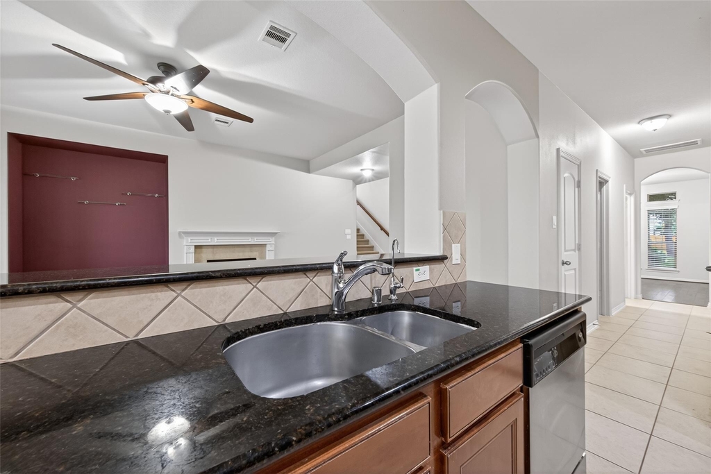5215 Field Briar Lane - Photo 14