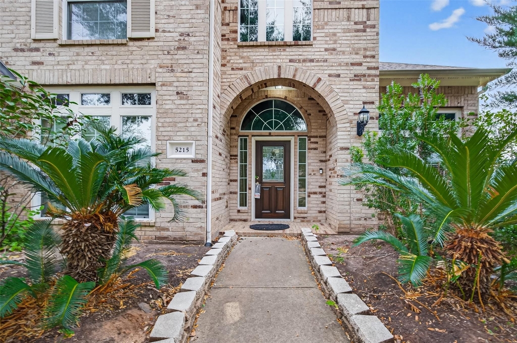 5215 Field Briar Lane - Photo 3