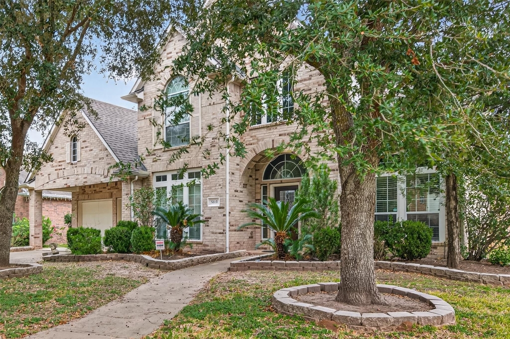5215 Field Briar Lane - Photo 2