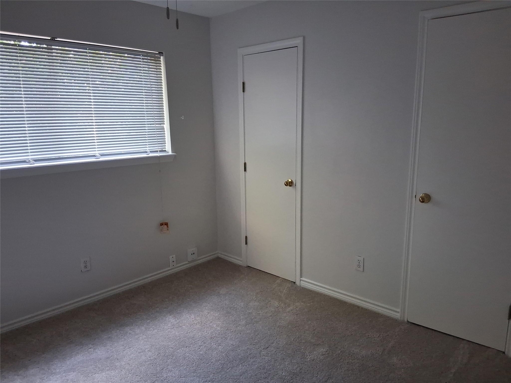 7515 Brush Wood Drive - Photo 9
