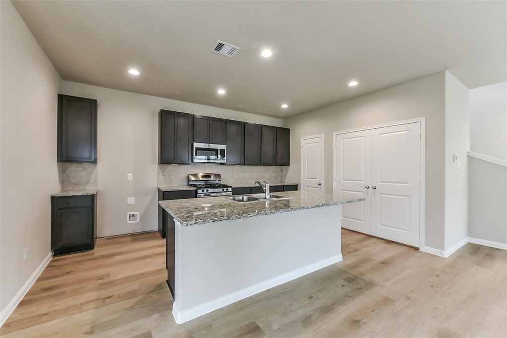 3842 Sugardale Street - Photo 8